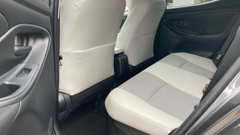 Toyota Yaris 1.5 Hybrid Excel 5dr CVT Hybrid Hatchback